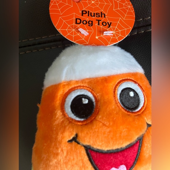 Halloween Candy Corn Pet Plush Toy Squeaks! NWT - Picture 4 of 4